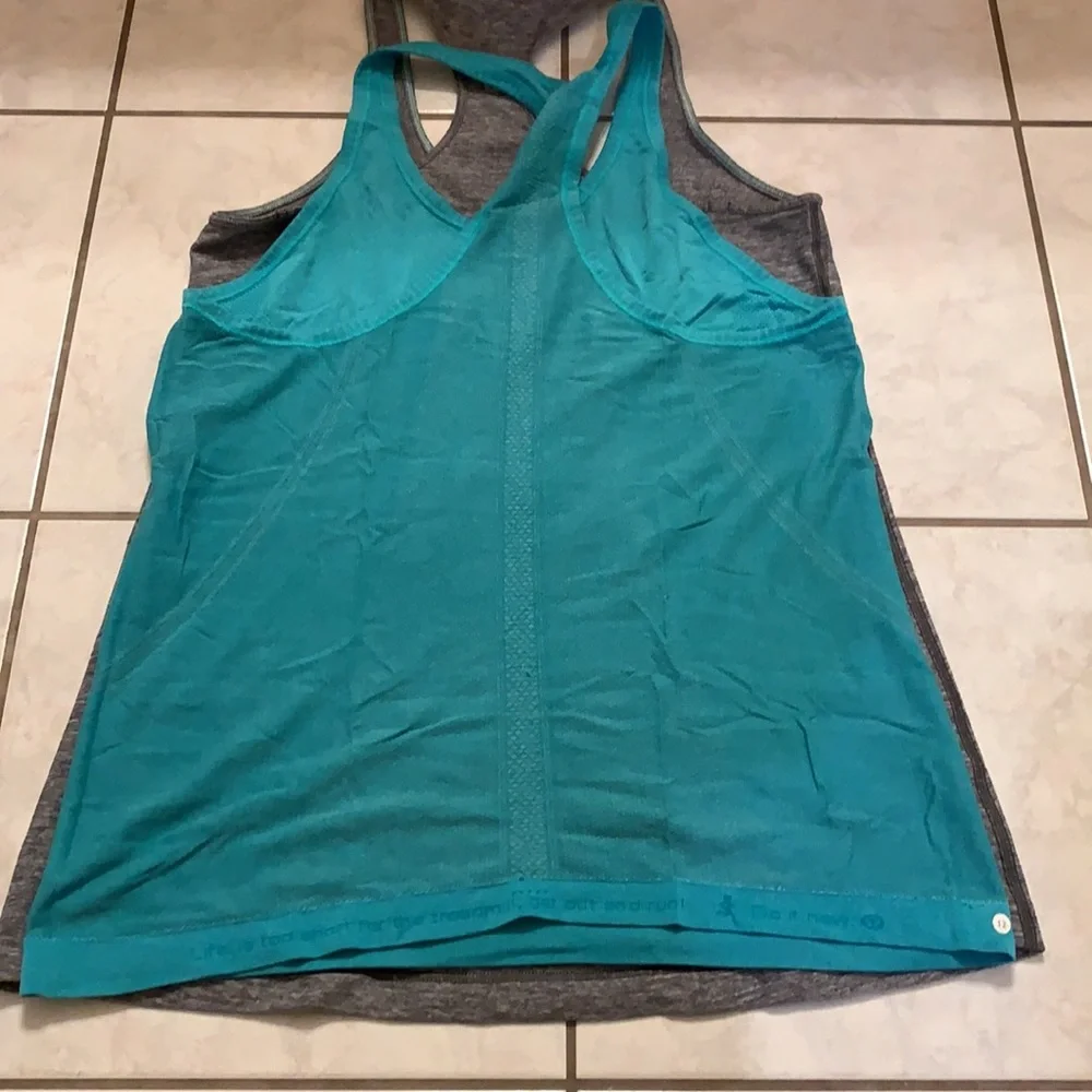 Lululemon - Picture 4 of 5